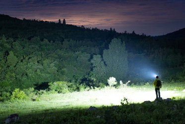 Nabíjecí čelovka Olight Perun 3 - černá